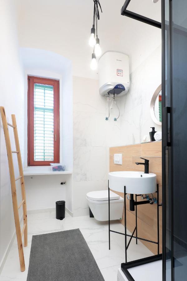 Apartments Luan Rijeka Eksteriør bilde