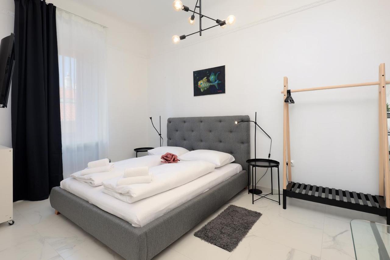 Apartments Luan Rijeka Eksteriør bilde