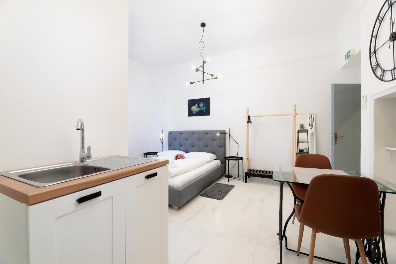 Apartments Luan Rijeka Eksteriør bilde