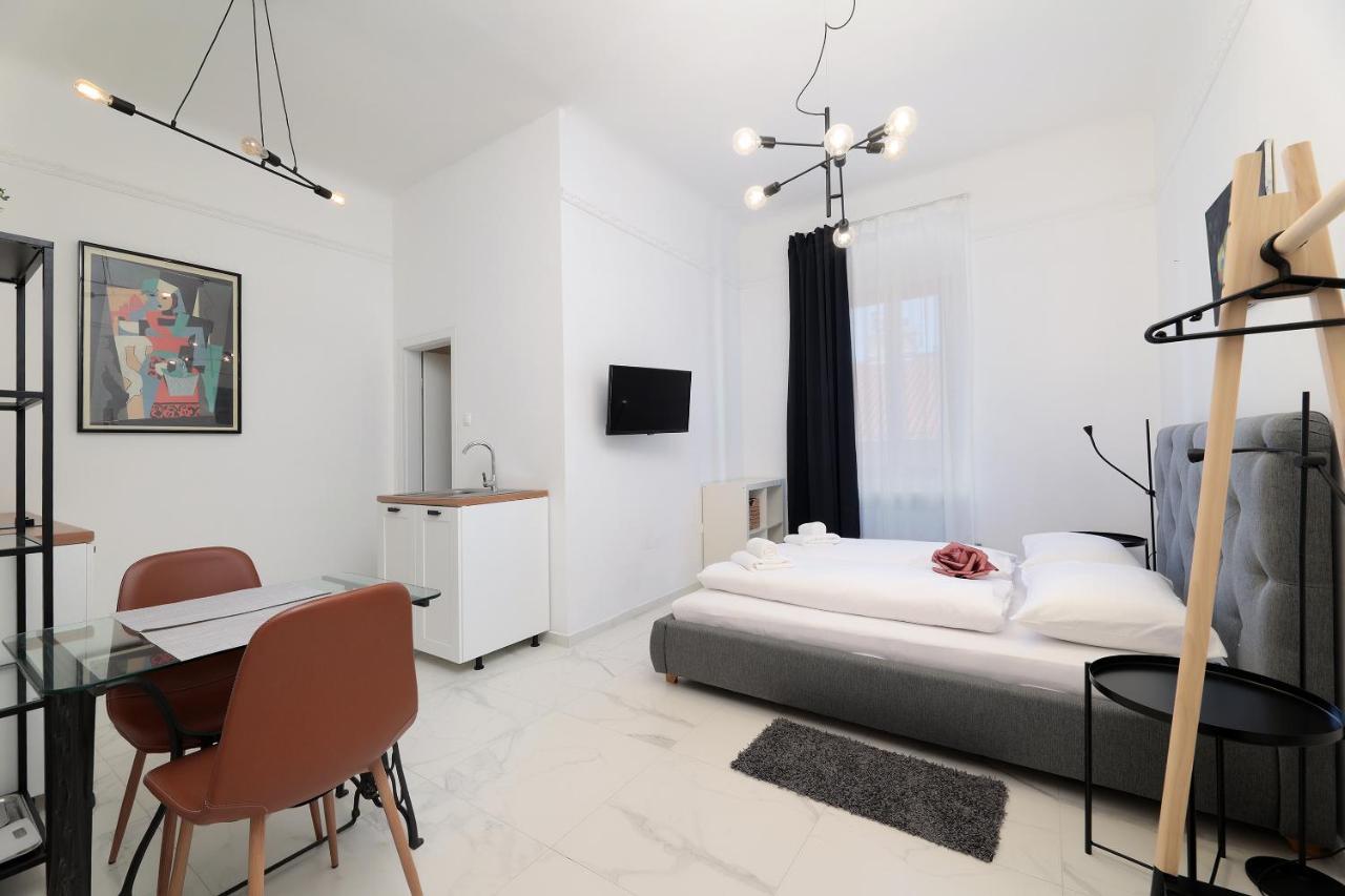 Apartments Luan Rijeka Eksteriør bilde